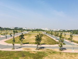 Bán đất đường Nguyễn Duy Trinh mở rộng Quận 9 Chỉ 30triệu/m2 - Tặng nóng 2 cây vàng- Lh:0909424058